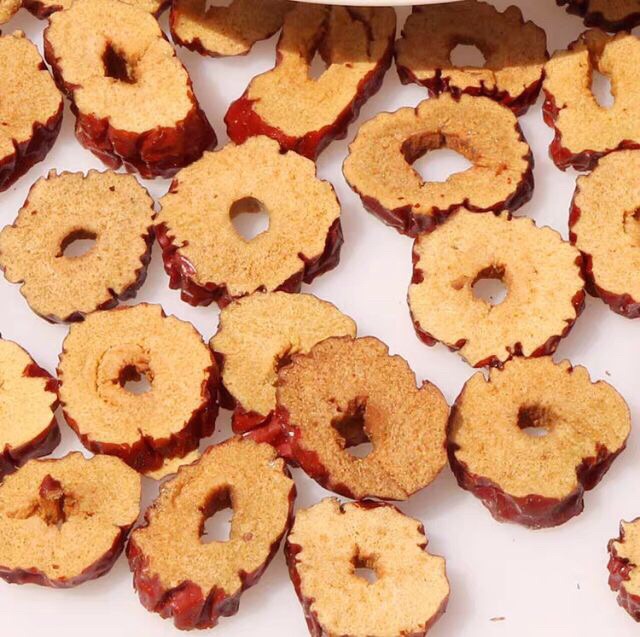 Táo đỏ thái lát sấy khô 100g