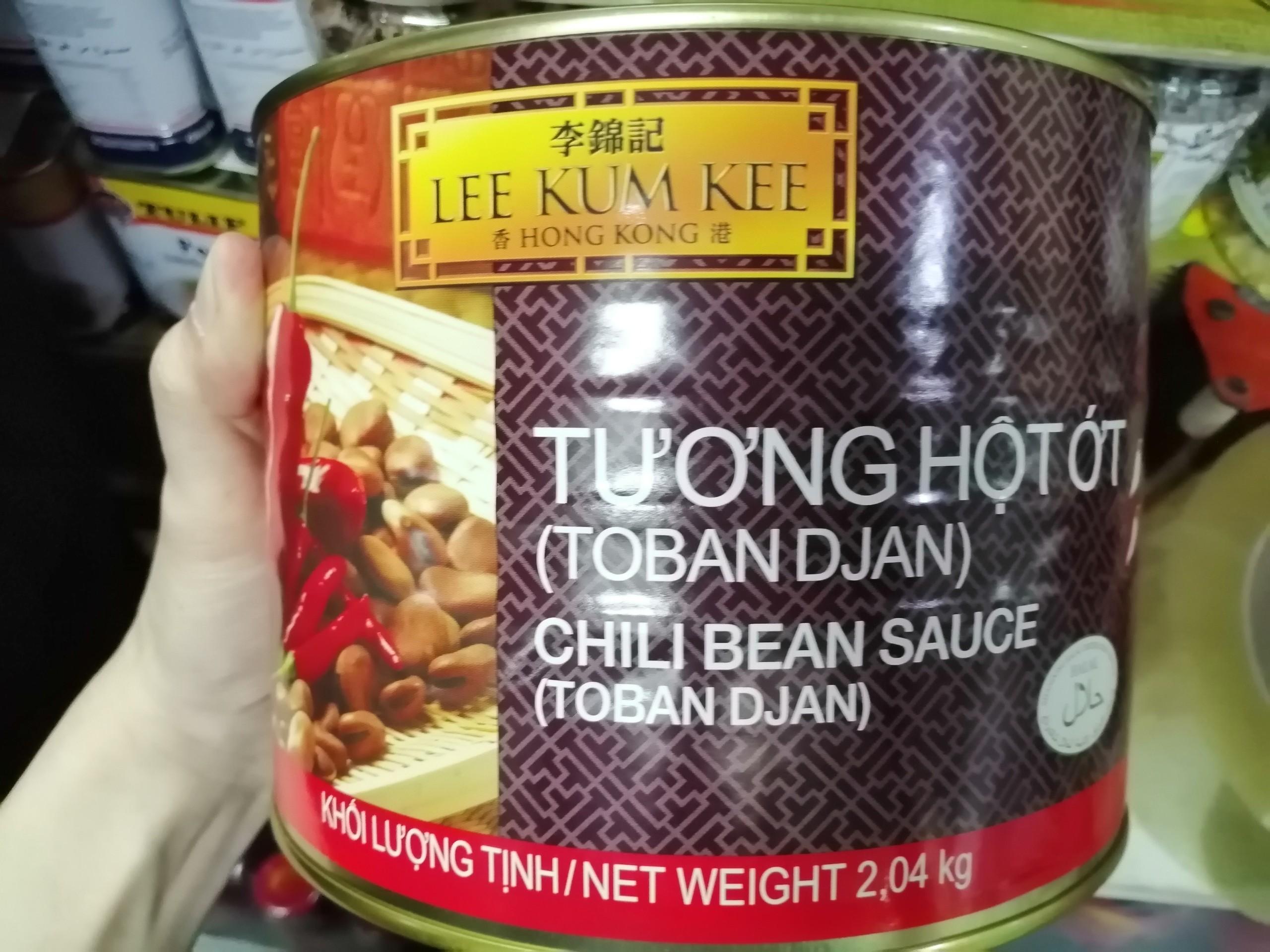 Tương Hột Ớt Lee Kum Kee 2.04kg
