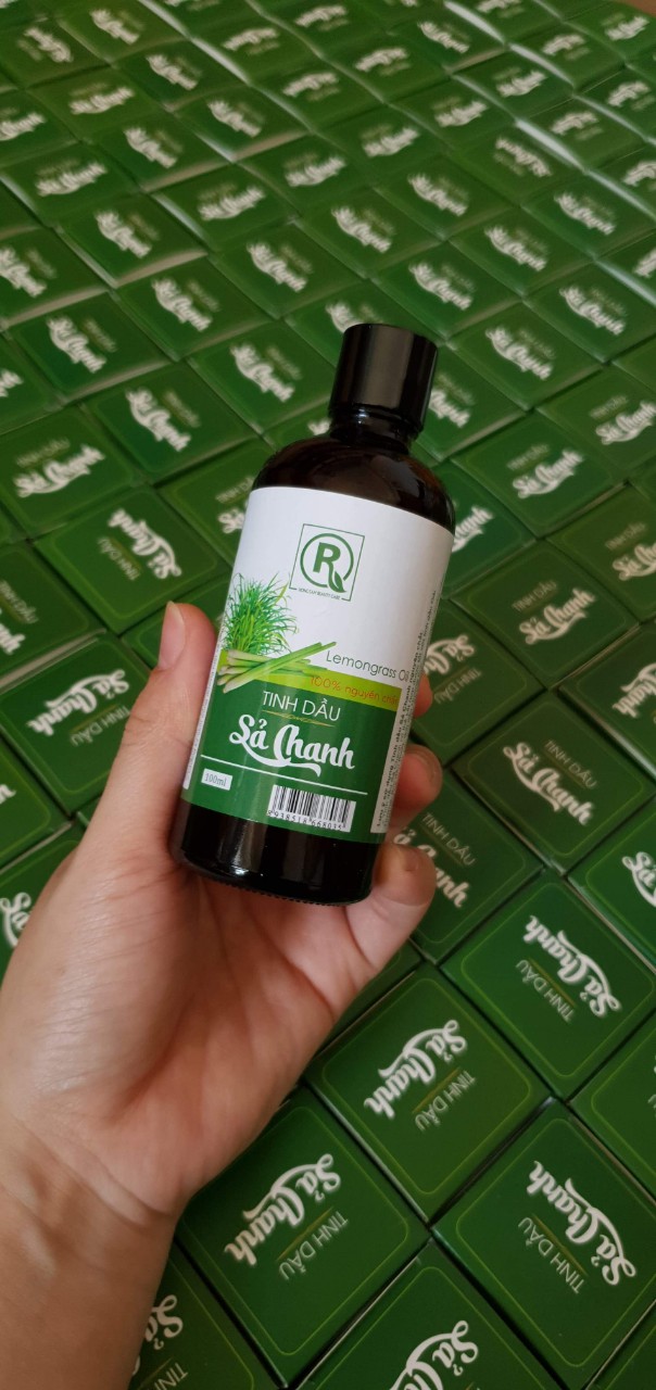 Tinh dầu sả chanh chai 100ml