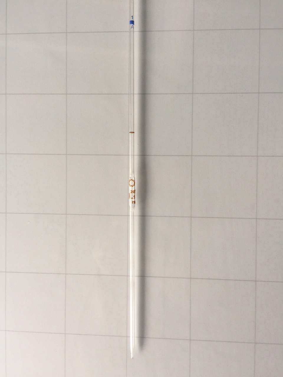 Pipet bầu thủy tinh