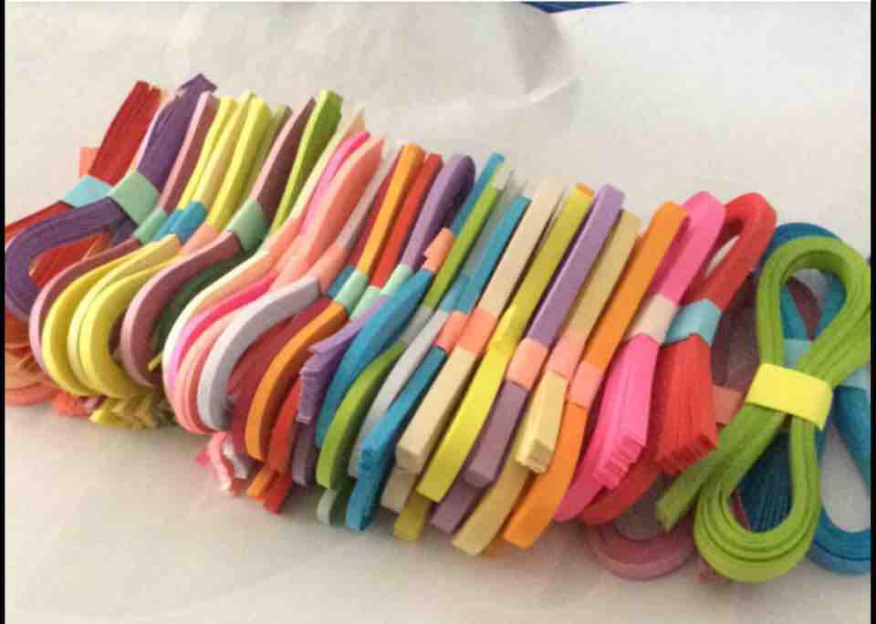 30 bó giấy quilling 3mm  tiết kiệm 20 k