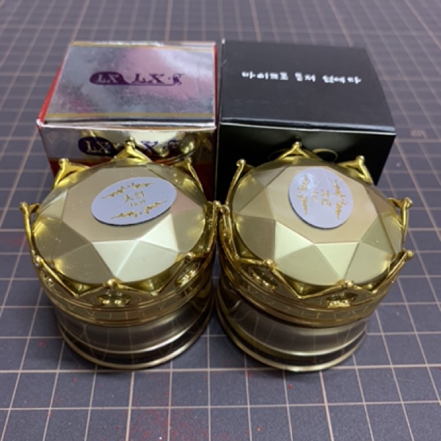 Bột tán môi hoàng cung giúp lên màu đậm