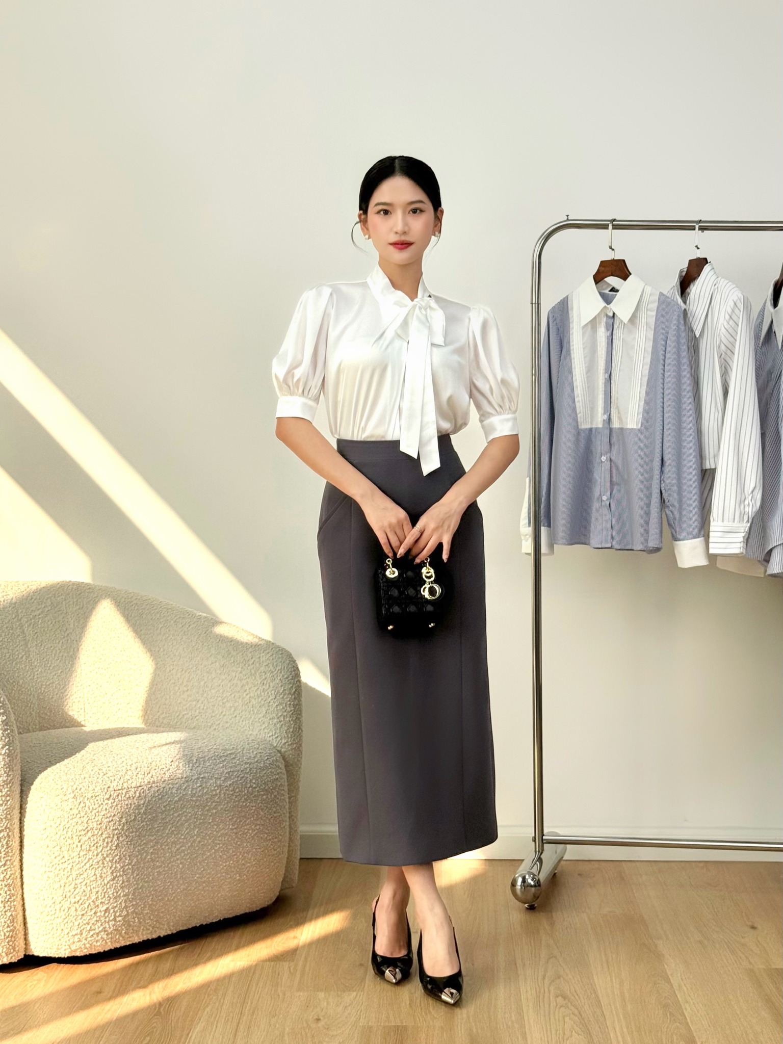 Áo sơ mi lụa trắng tinh cổ nơ HUONG BOUTIQUE BSSM38