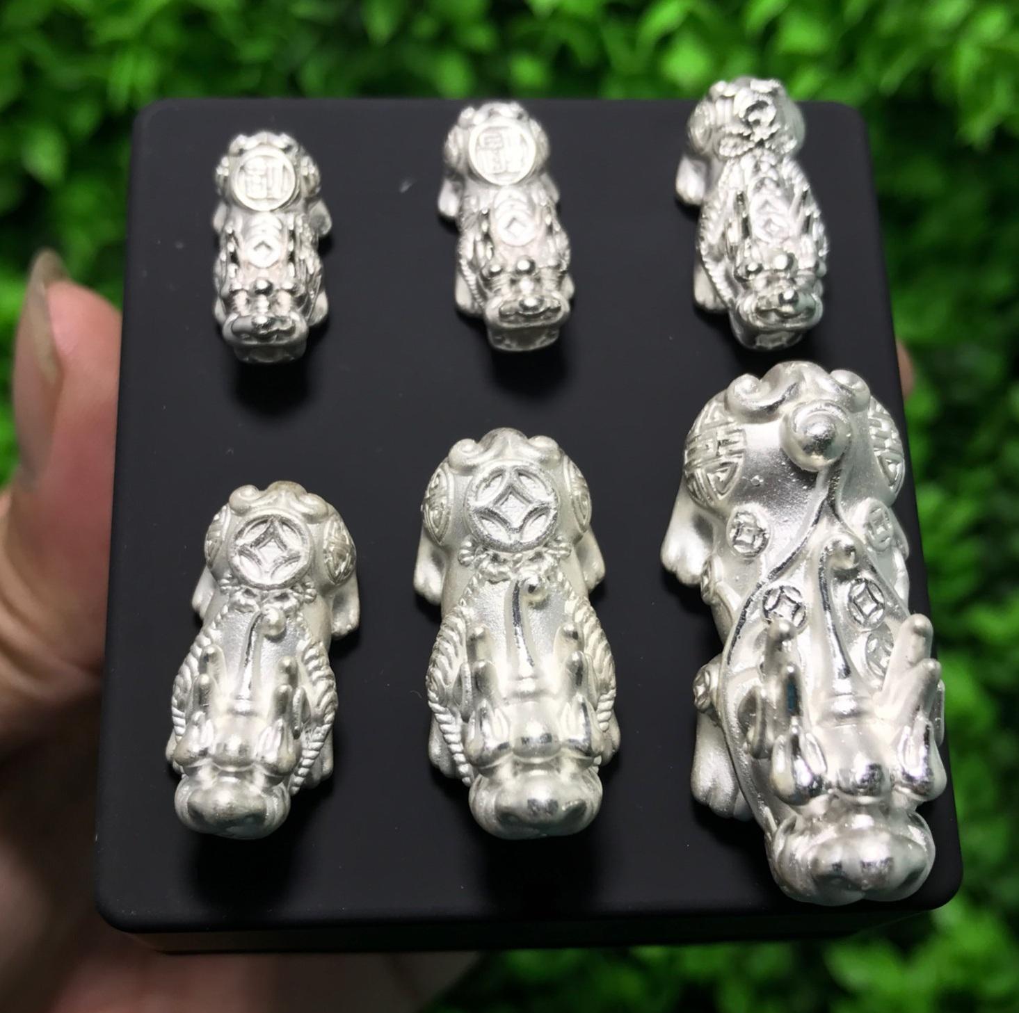 Tỳ hưu bạc mix vòng phong thủy size 2.2cm (mix với đá 10li)