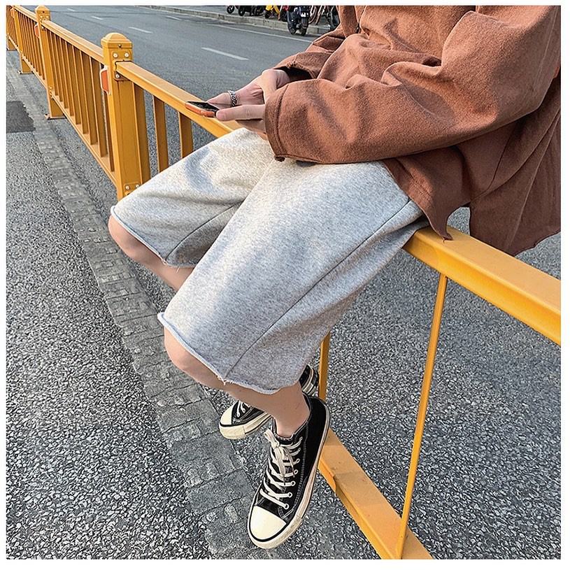 [HCM][Mã FASHIONHOT27 giảm 10K]Quần Short Nỉ Rách Gấu Unisex (3 Màu)