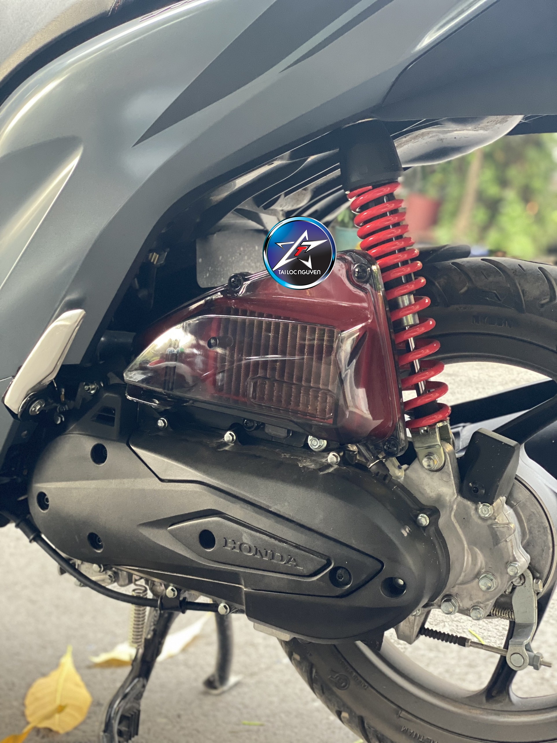 COMBO LỌC GIÓ VÀ ỐP PÔ E TRONG SUỐT SCOOPY (2017 - 2020 )