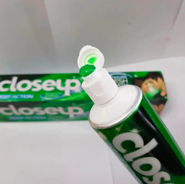 COMBO 6 tuýp Kem đánh răng Closeup Thái Lan 160g