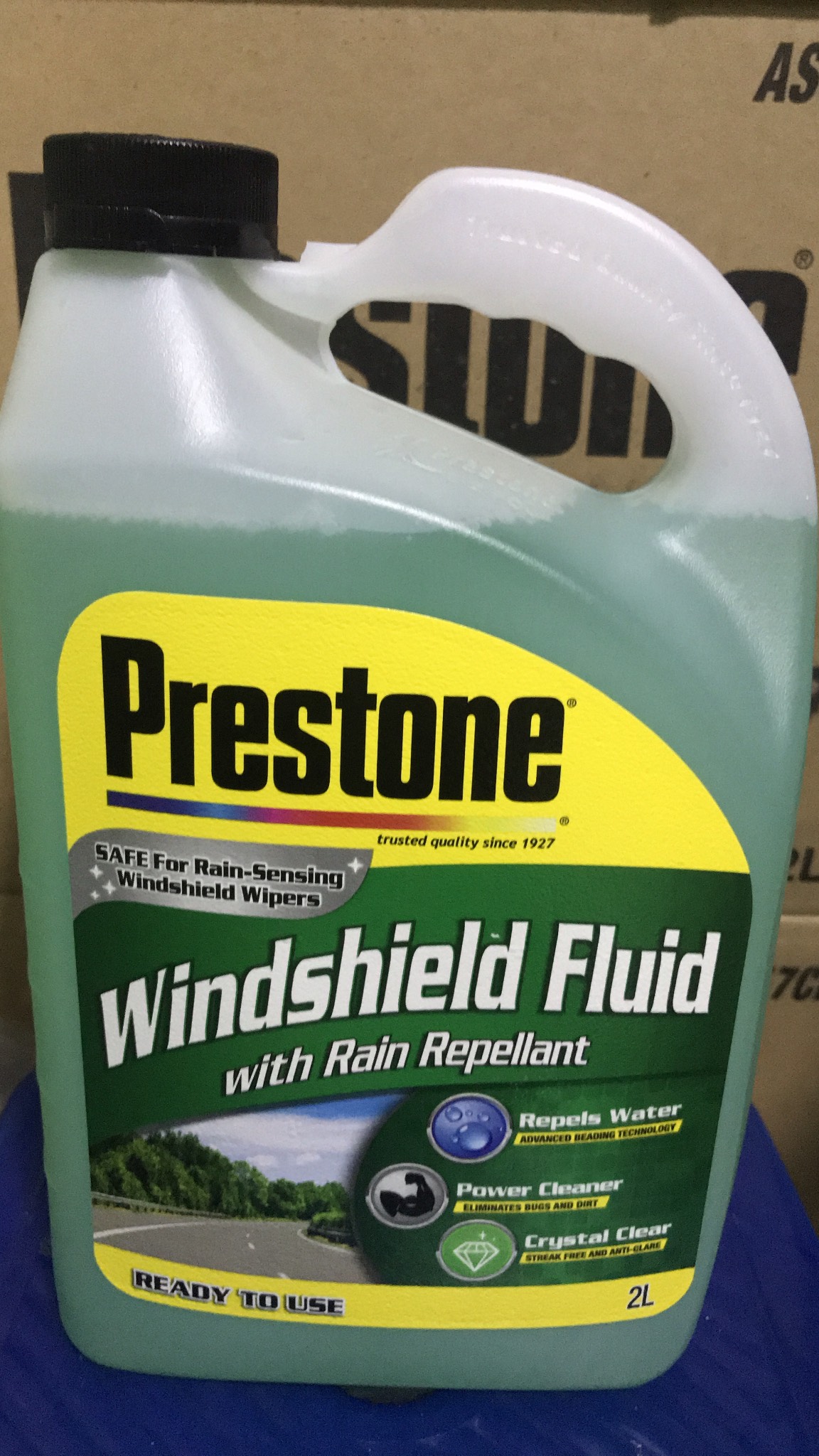 [HCM]Nước rửa kính Prestone Windshield Fluid 2L