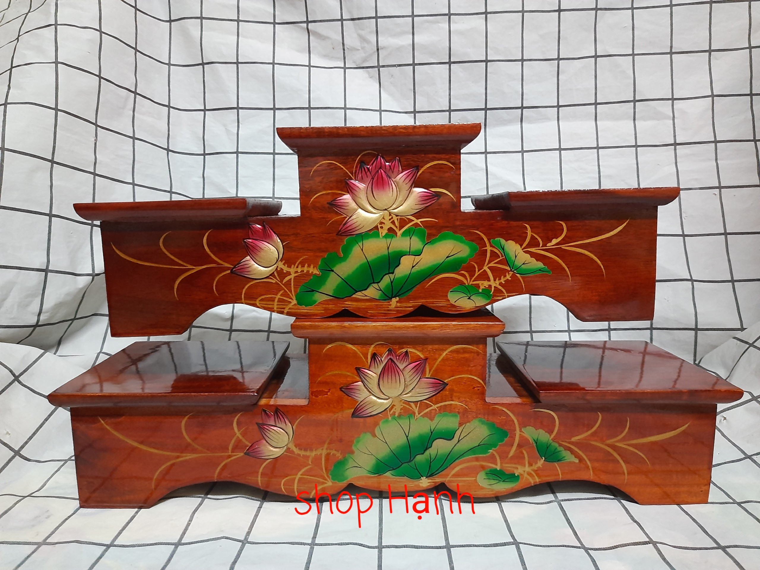Đế kê bát hương tam cấp chạm sen