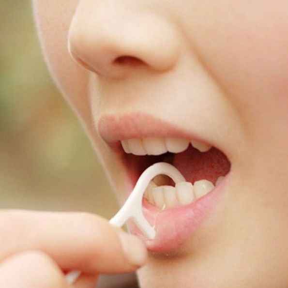 Tăm chỉ nha khoa tiệt trùng Oraltana vệ sinh răng miệng hằng ngày cho kể răng sứ