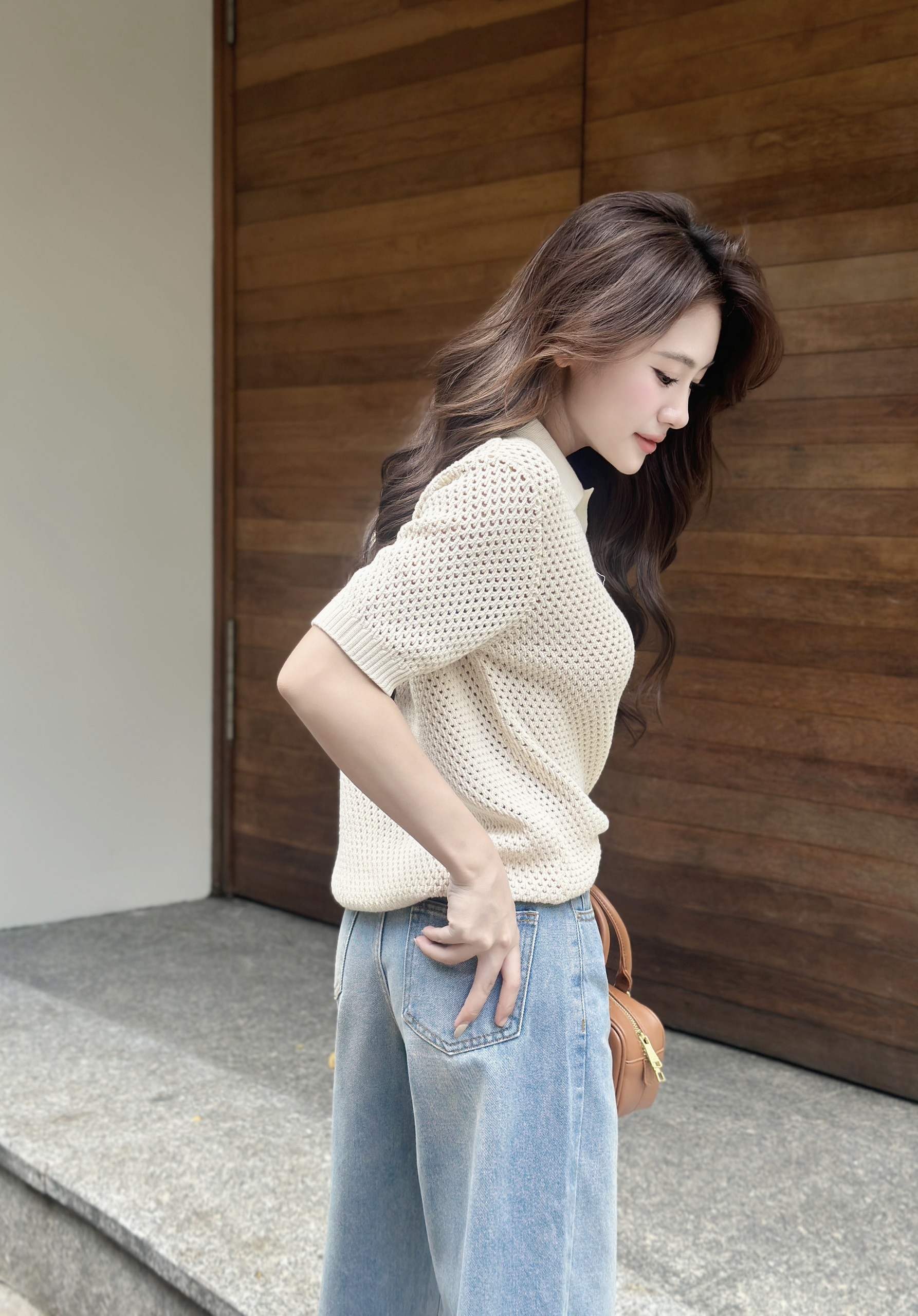 TUBYCATU | Áo sơ mi len kem lỗ 4 nút
