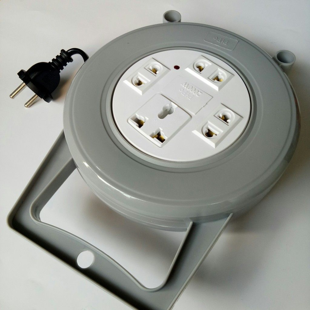 Ổ cắm điện quay 8M Pipo P200