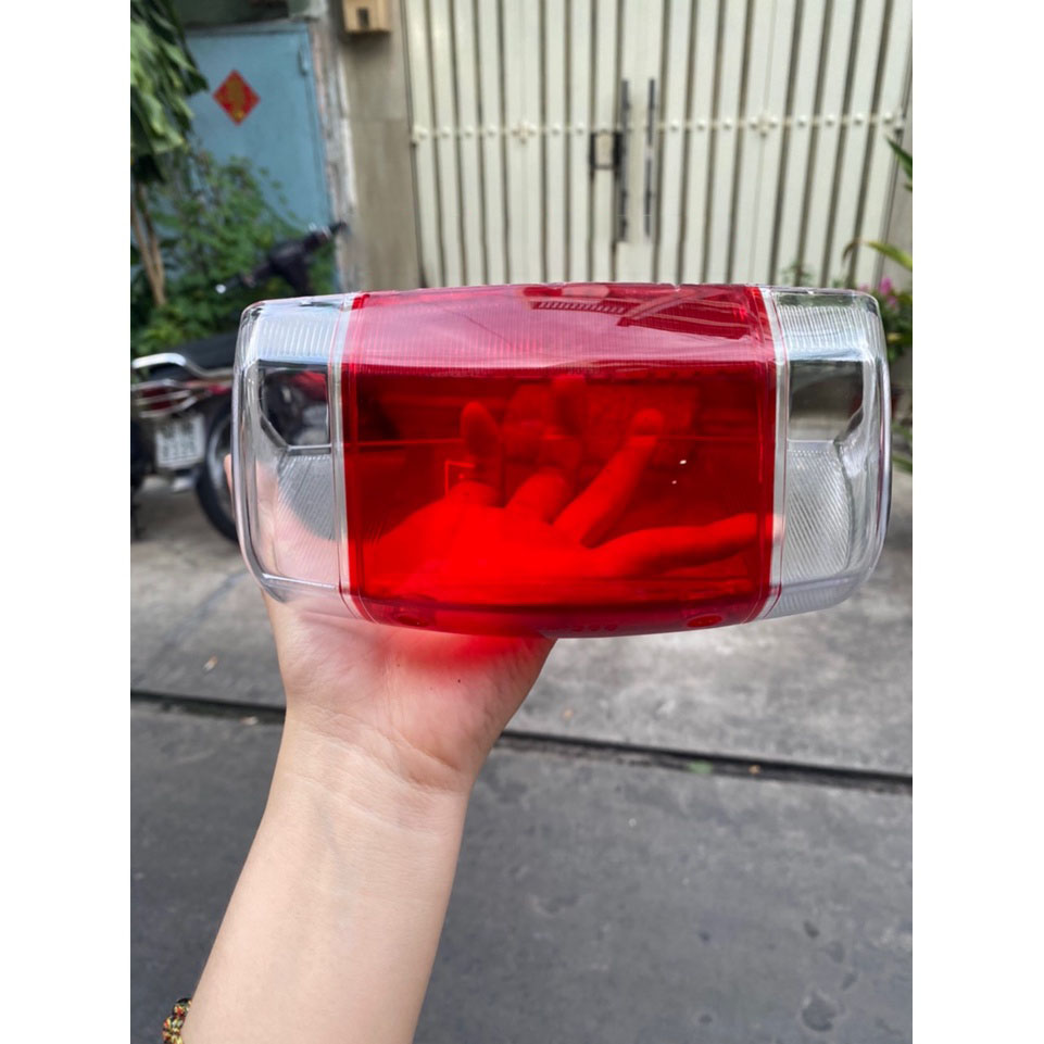 CHỤP ĐÈN HẬU XE MAX 3