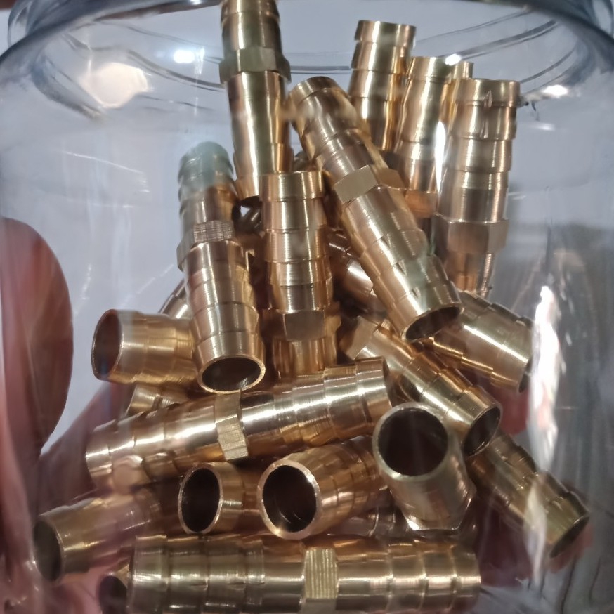 Compo 5 cái; Đầu nối dây hơi, dây dẫn nước máy lọc đuôi chuột phi 6,8,10,12mm...
