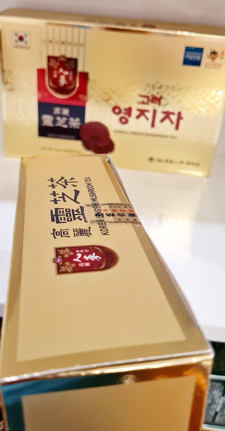(Hộp 100 gói, Date 2025) Trà Nấm Linh Chi Đỏ Hàn Quốc Buleebang 300g (3g x 100 gói)