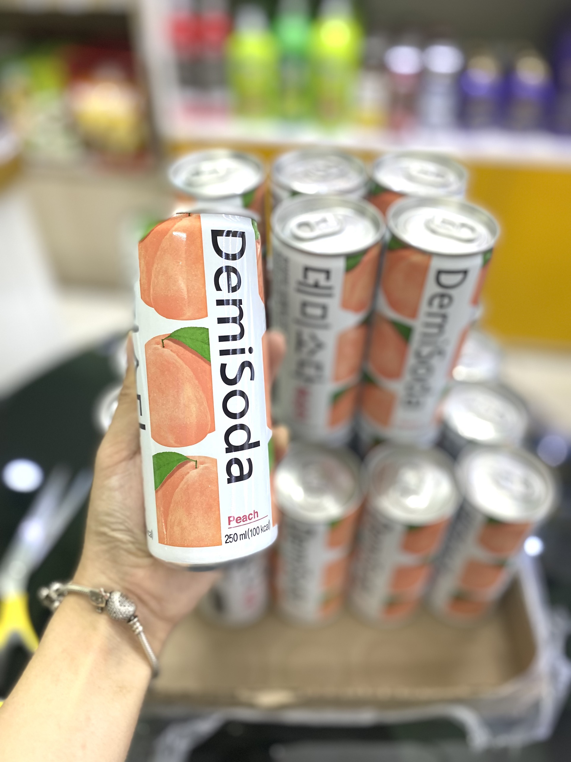 SODA TRÁI CÂY DEMI HÀN QUỐC (LON)