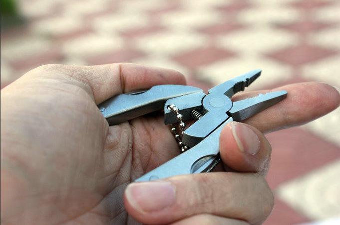 Kiềm xếp mini cực nhỏ gọn tiện dụng đa năng