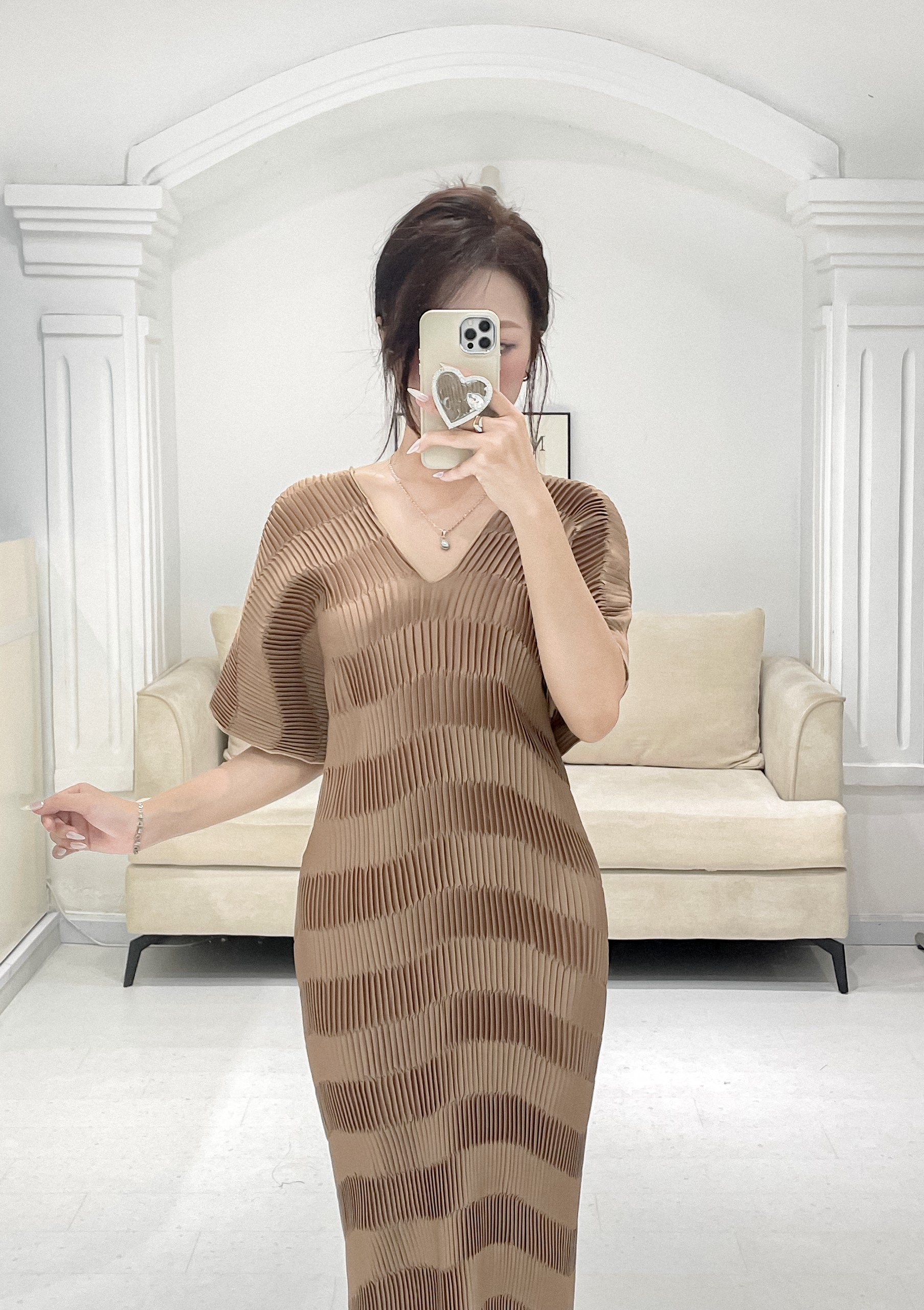Đầm bầu sachimom - váy bầu dáng suông dài dập ly scarlet dress