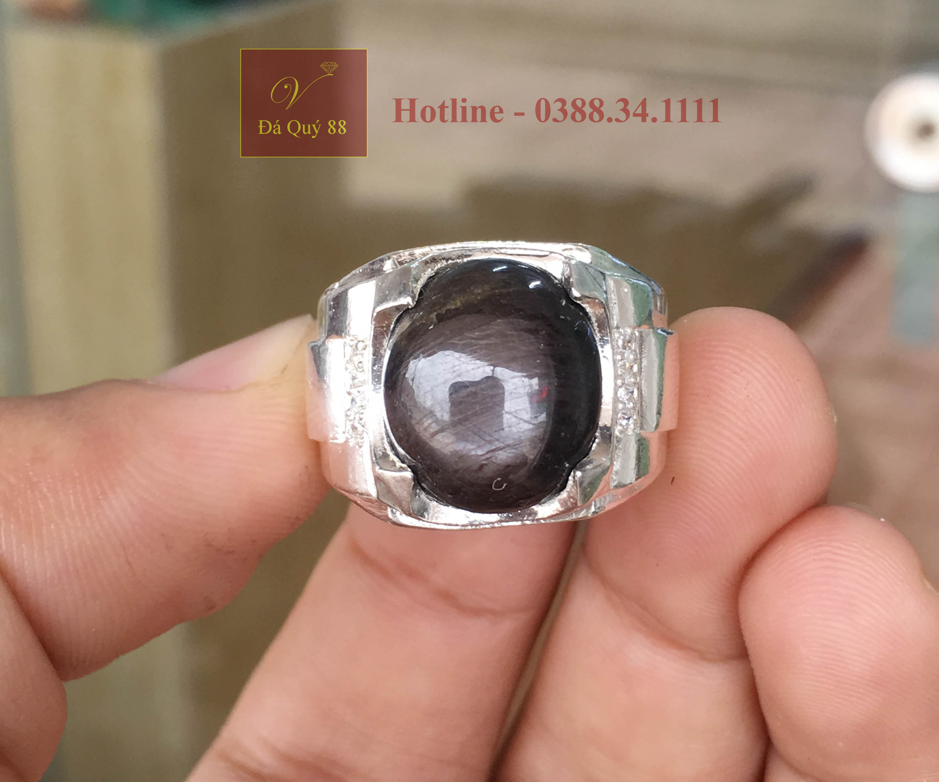 Nhẫn Bạc Nam Đá Saphia Sao Đen Tự Nhiên Yên Bái, Đã Kiểm Định