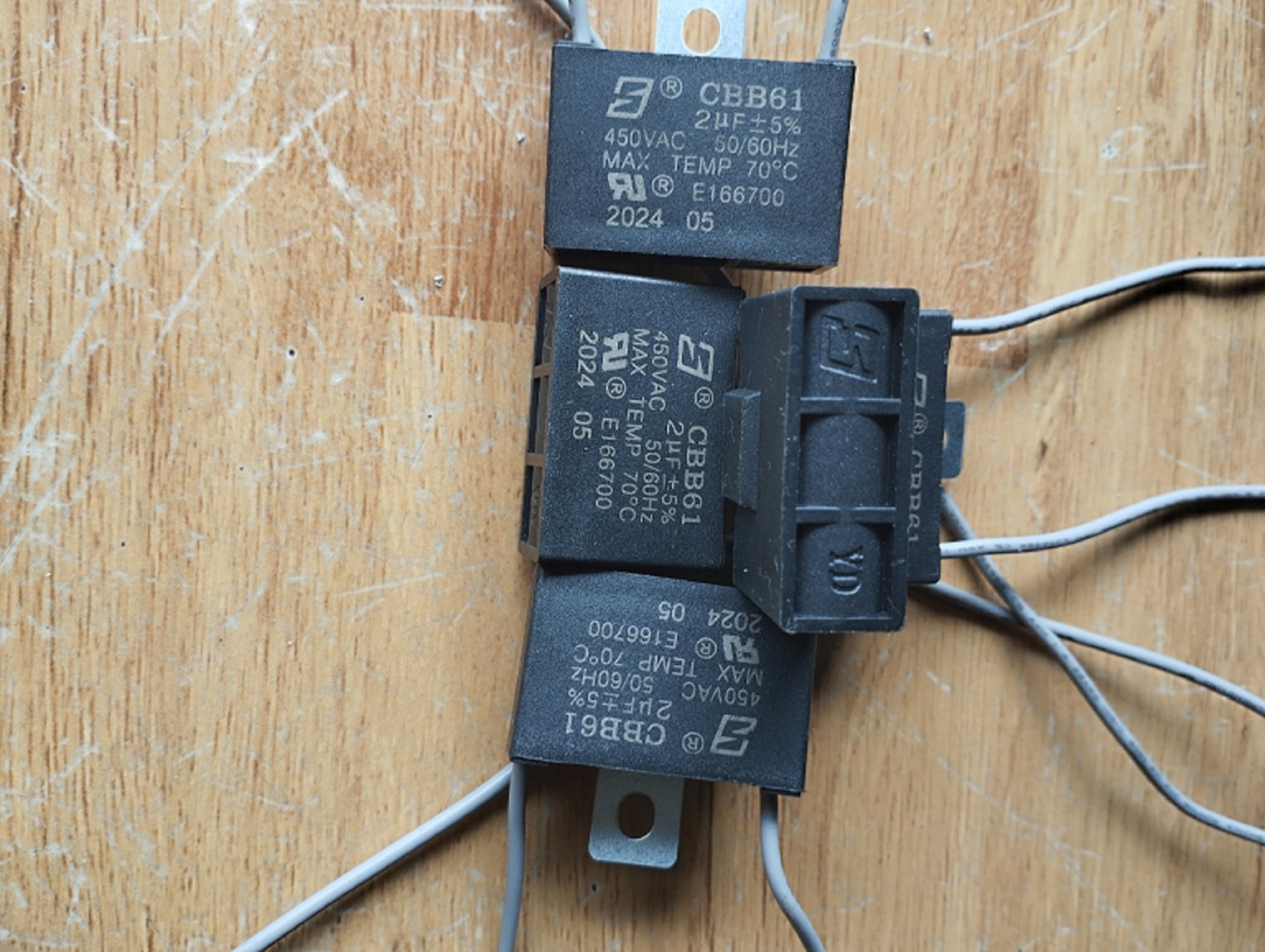 [HCM]Combo 10 tụ ( S 2uF-450V ) cho quạt máy