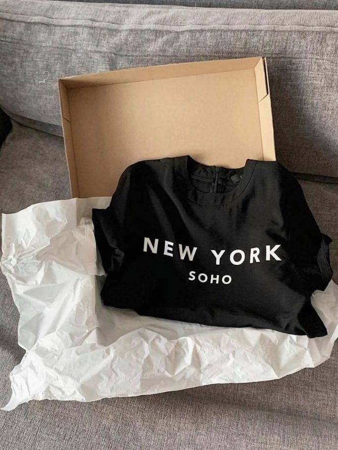 COCO SIN - Áo Lụa Đen New York Soho