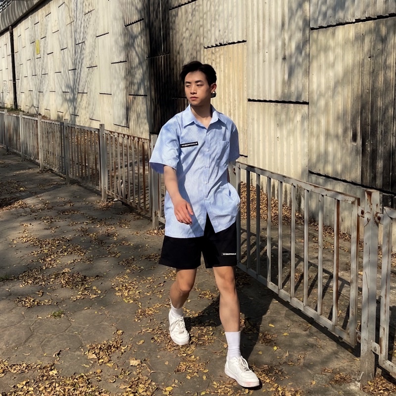 WNS BASIC SHIRT - Áo sơmi cộc tay WNS