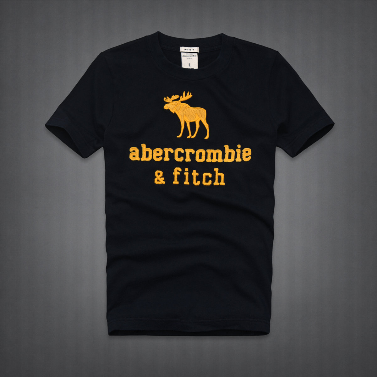 Áo thun Abercrombie White & Black new