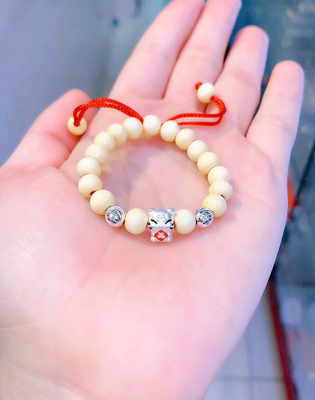 Vòng Dâu Tằm Cho Bé Mix Charm Con Giáp Năm Tuổi Và Bi Bạc Ta - Tặng Dây Thay Và Hạt Dâu Dự Phòng