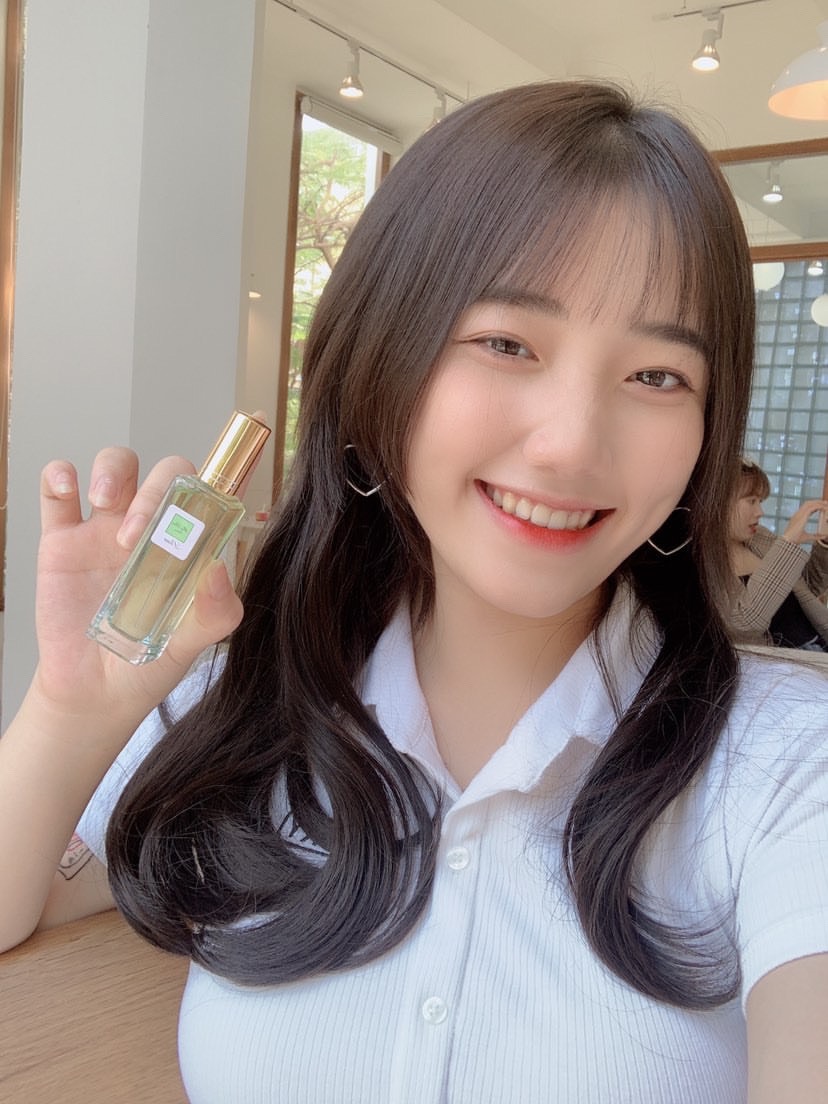 Tinh dầu nước hoa mini 20ml nữ hoa cỏ Miss