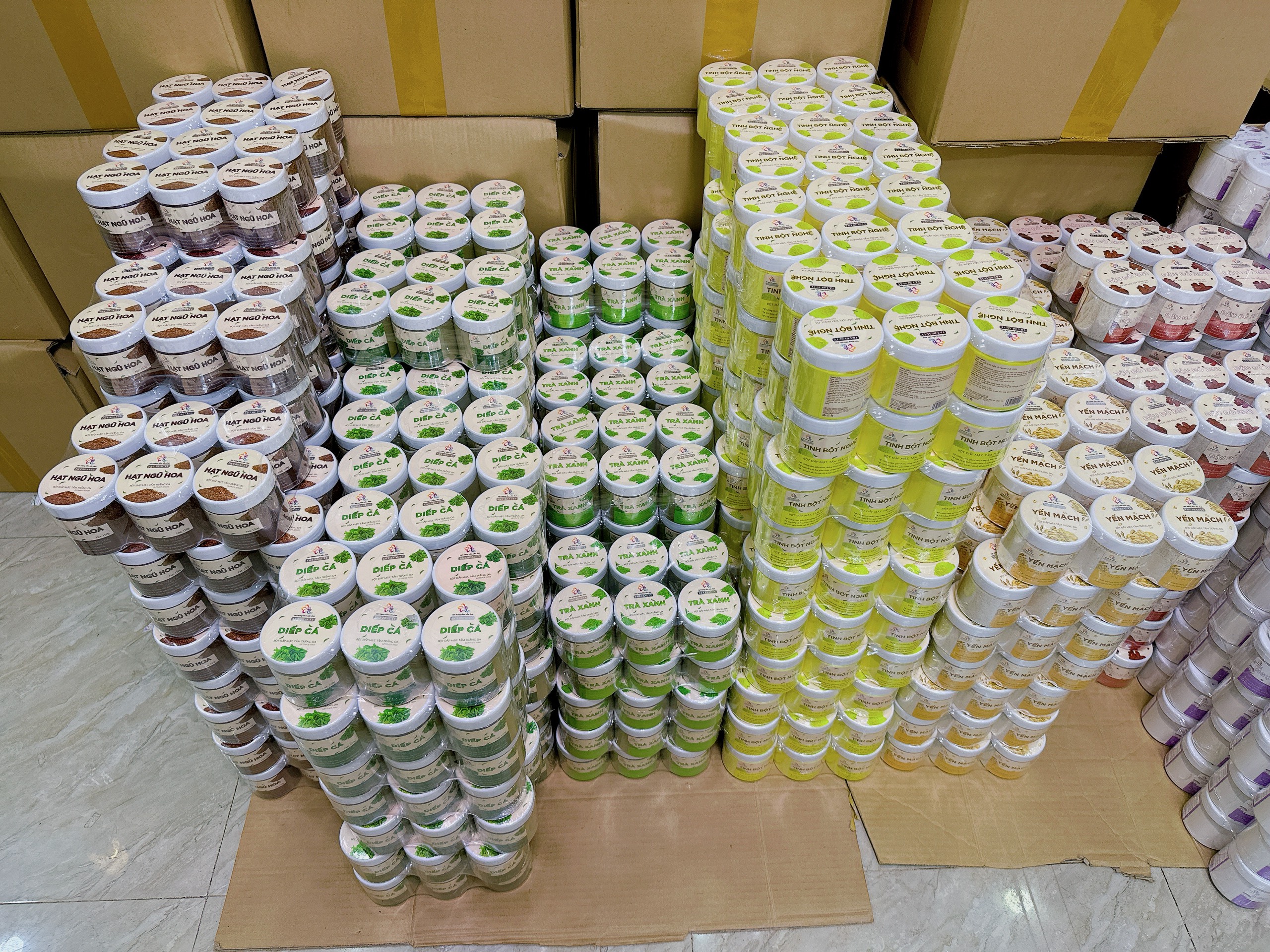 BỘT THUỐC BẮC 7 VỊ - TẮM TRẮNG DA - ĐẮP MẶT LÀM SÁNG DA