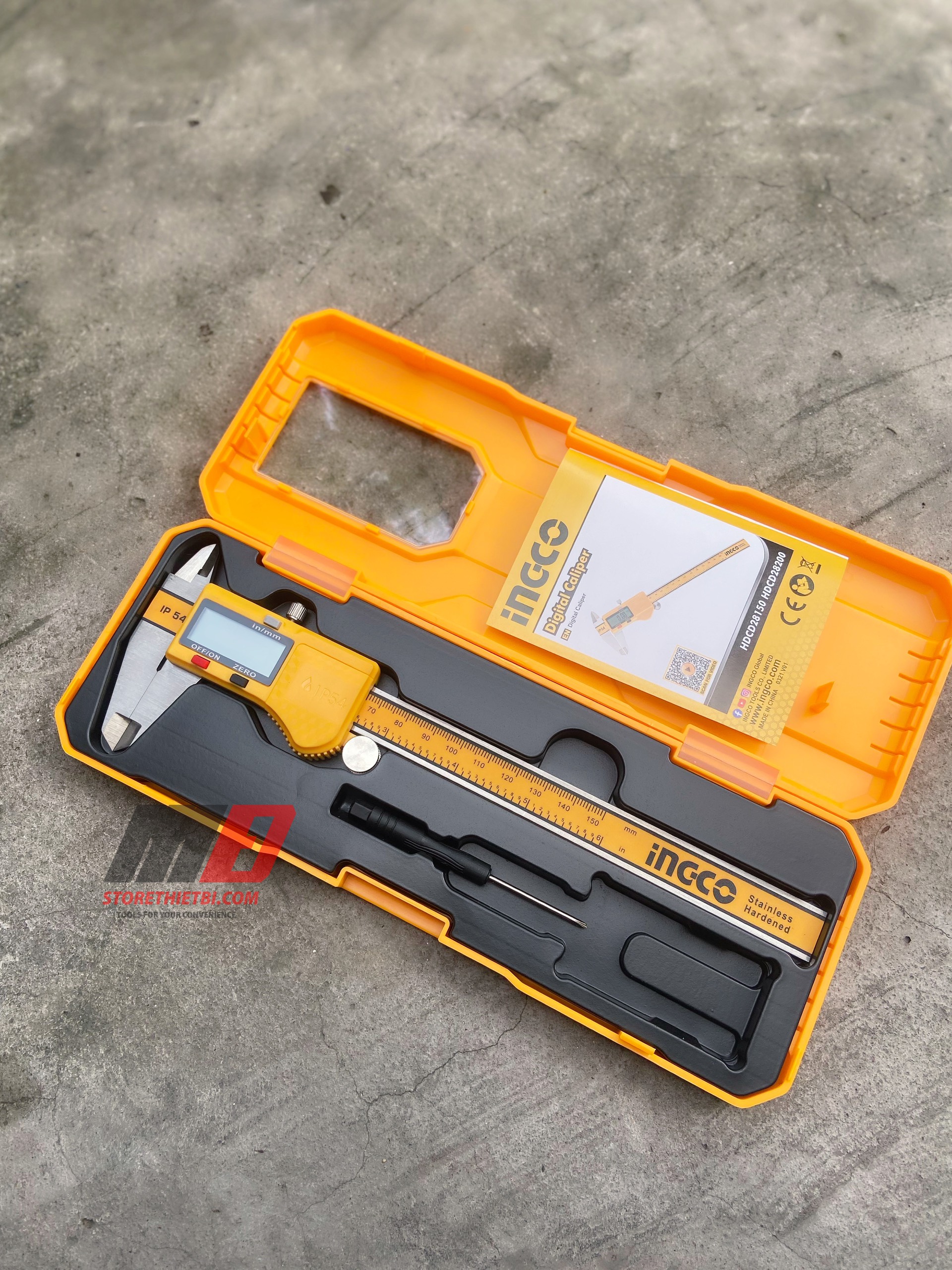 Thước cặp điện tử 0-150mm ingco chuẩn ip54 hdcd28150