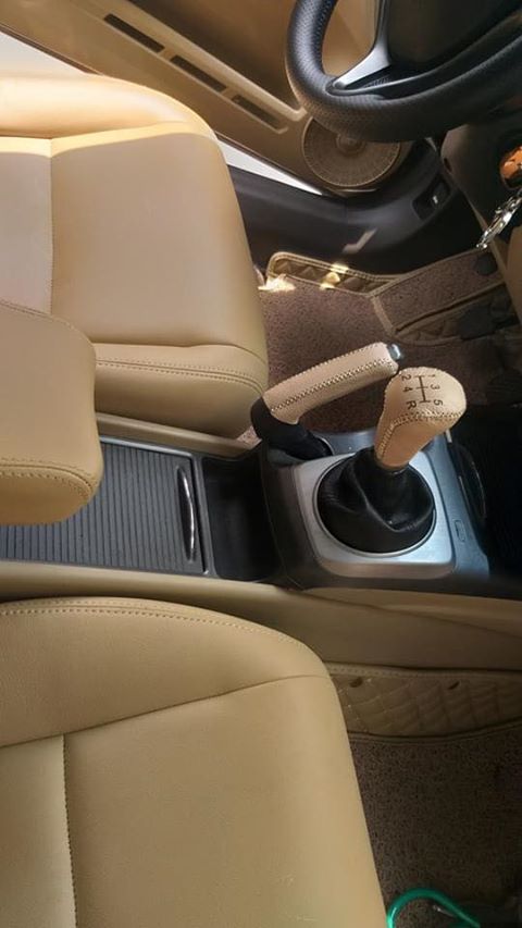 Bọc cần số Honda Civic MT 2006 - 2010