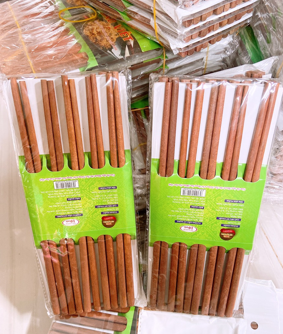 Combo 10 đôi đũa gỗ cứng cáp tự nhiên