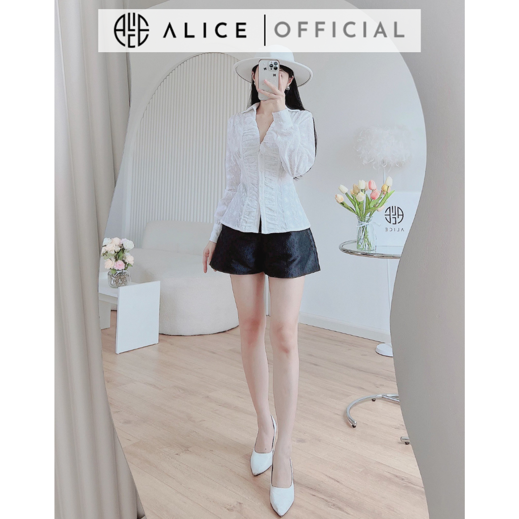 Áo sơ mi thô thêu hoa nổi alice cổ v nhún bèo, tay bồng tiểu thư, chất thô mềm mát dễ mặc a286