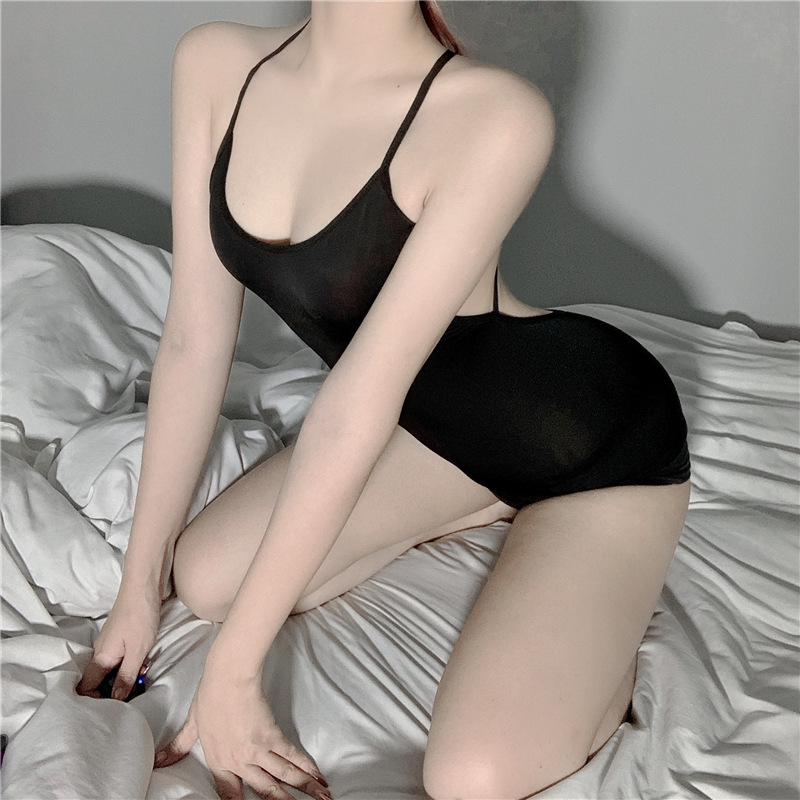 Đồ ngủ sexy ôm body hở lưng cosplay