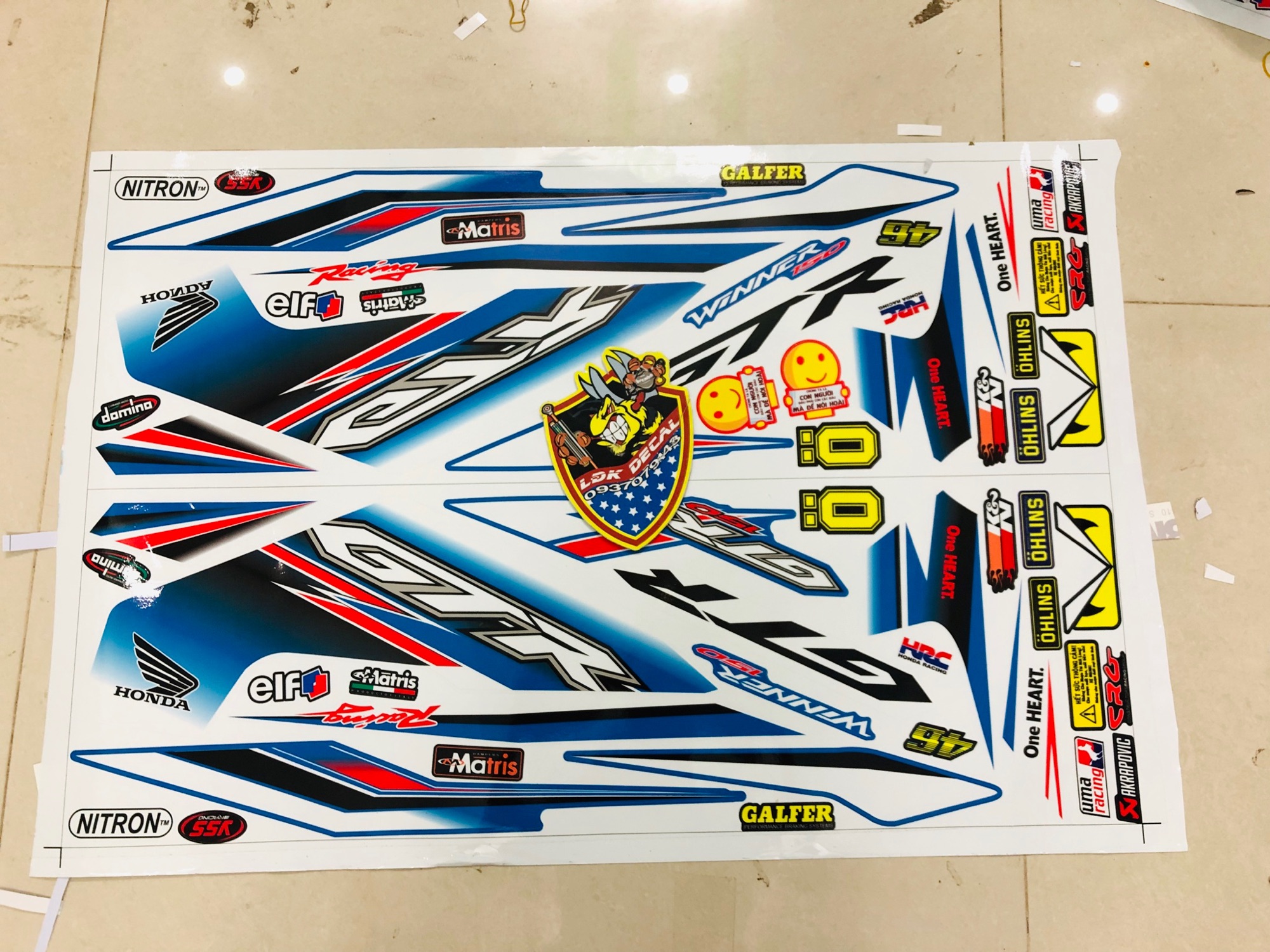 Tem rời winner GTR trắng xanh