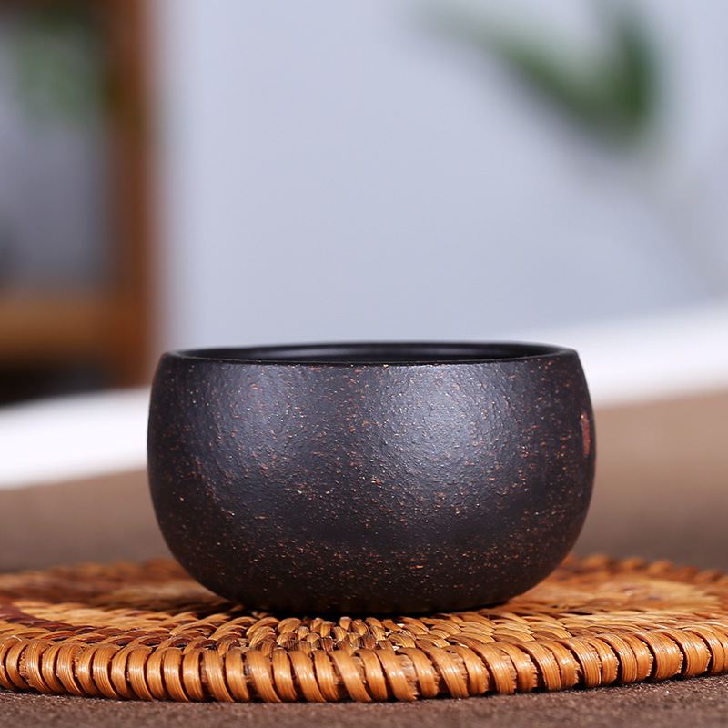 Chén Tử Sa Nghi Hưng Mai Hoa 50 ml (Hắc Kim Sa)