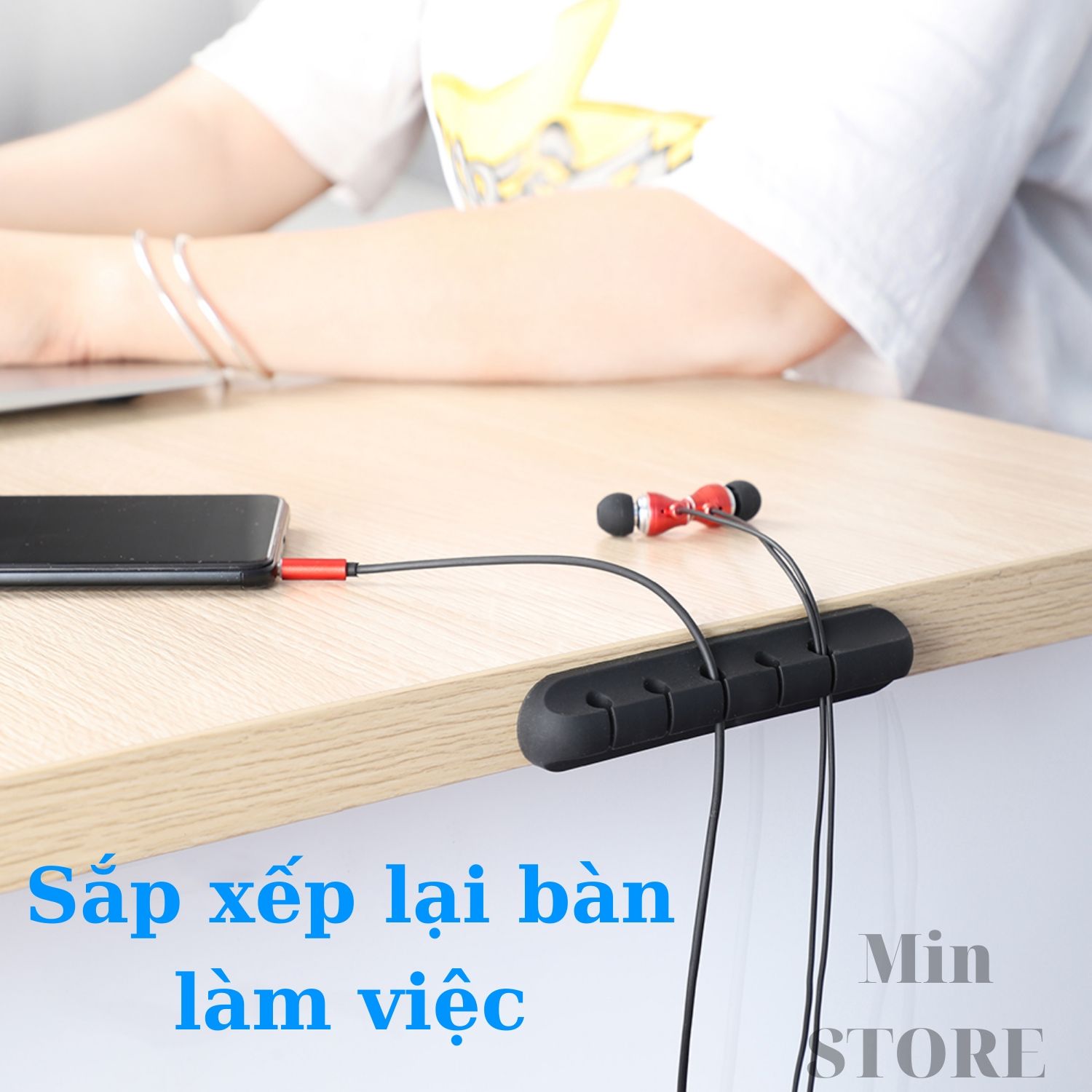 Đế đỡ cố định dây cáp sạc tai nghe dây điện dây chuột - 3 Size - Kèm miếng dán 3M - Min STORE