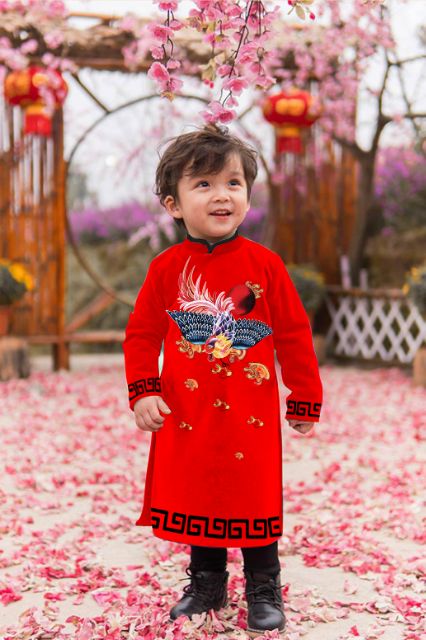 Áo dài chim phụng cho bé trai