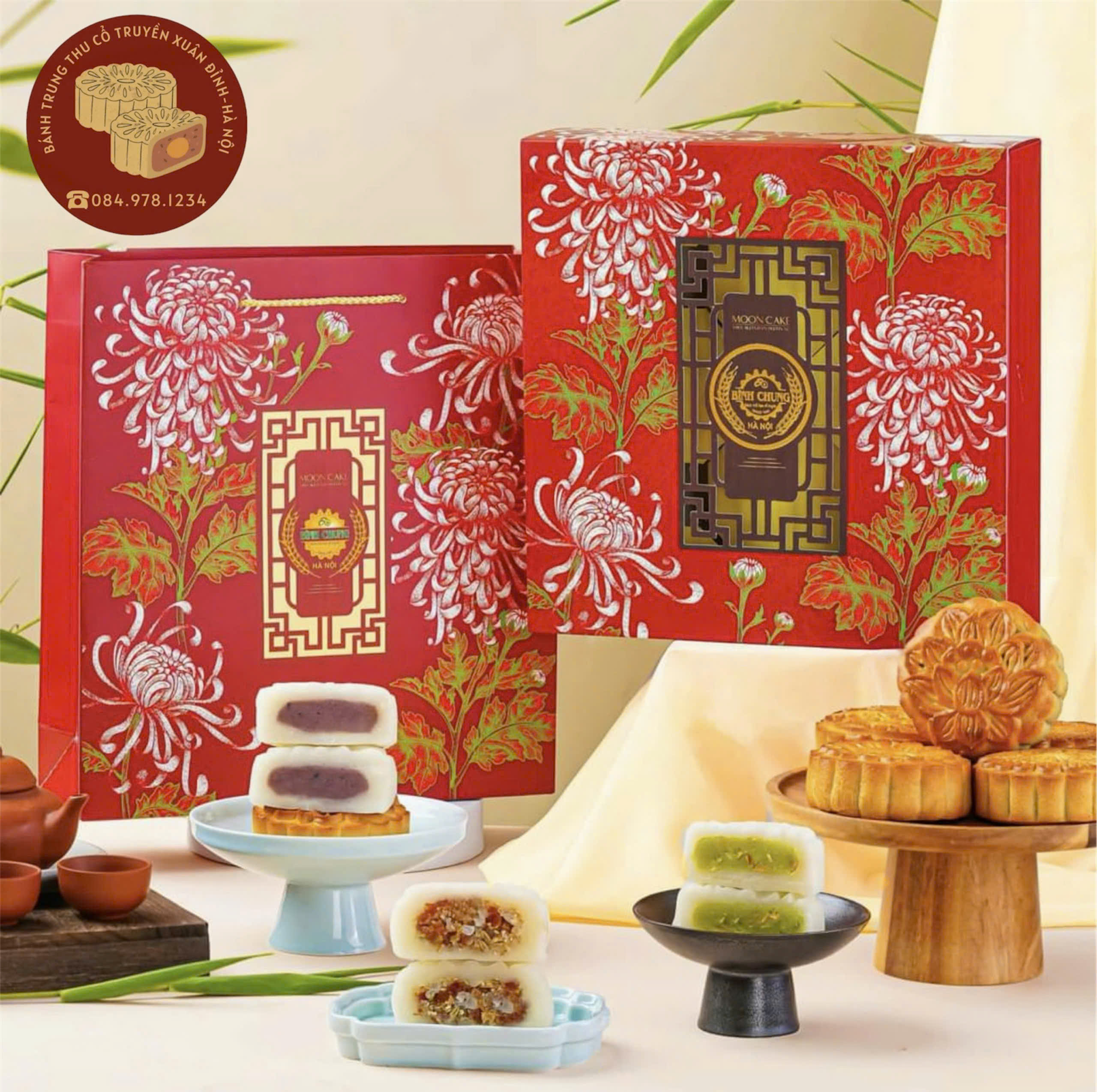 Bánh trung thu Thập cẩm trứng muối