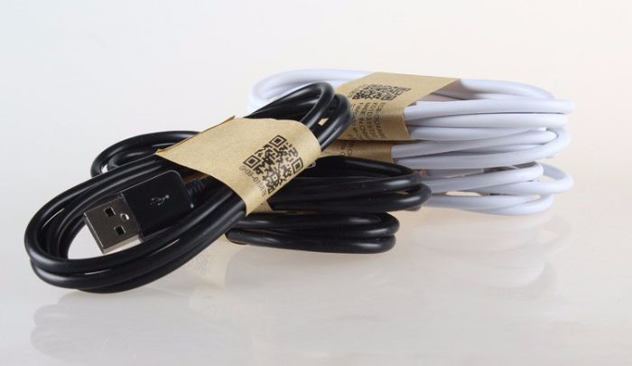 Cáp USB SamSung Galaxy S4, i9500, Note 2, S3 chính hãng