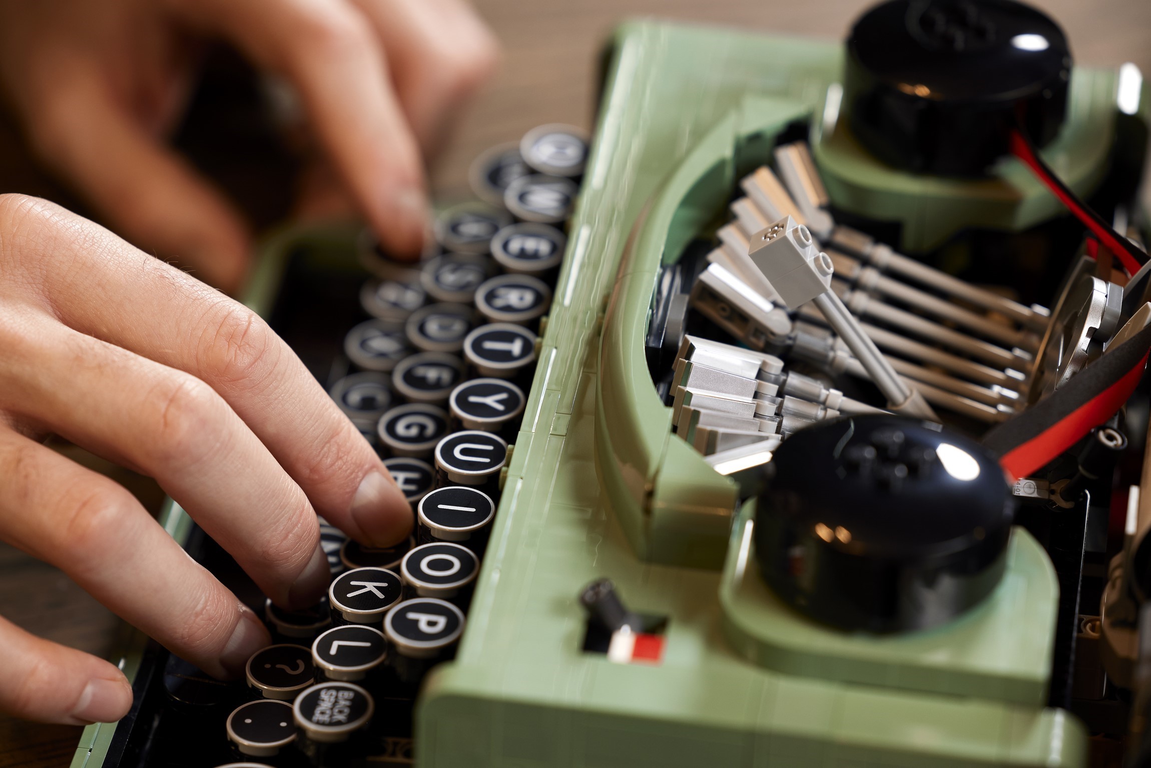 [Có sẵn] 21327 LEGO Ideas Typewriter - Bộ xếp hình MÁY ĐÁNH CHỮ