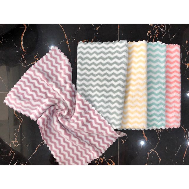Khăn Mặt Hàn Quốc Kẻ Sọc Kích Thước 30x50 cm