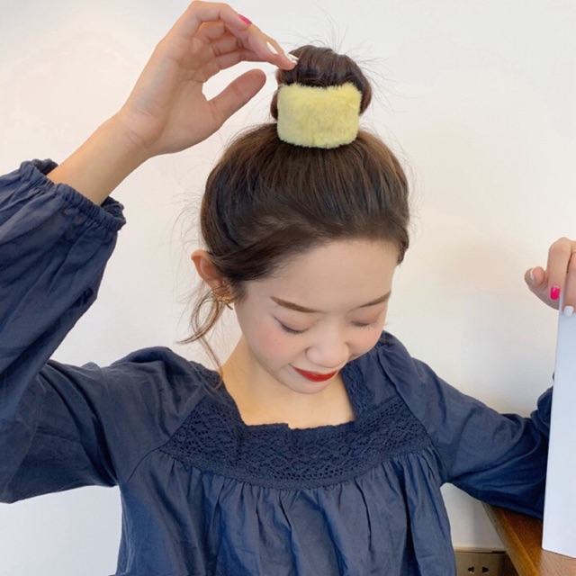 Dây Cột Tóc Phối Lông Xù Cho Cô Nàng Xinh Xắn