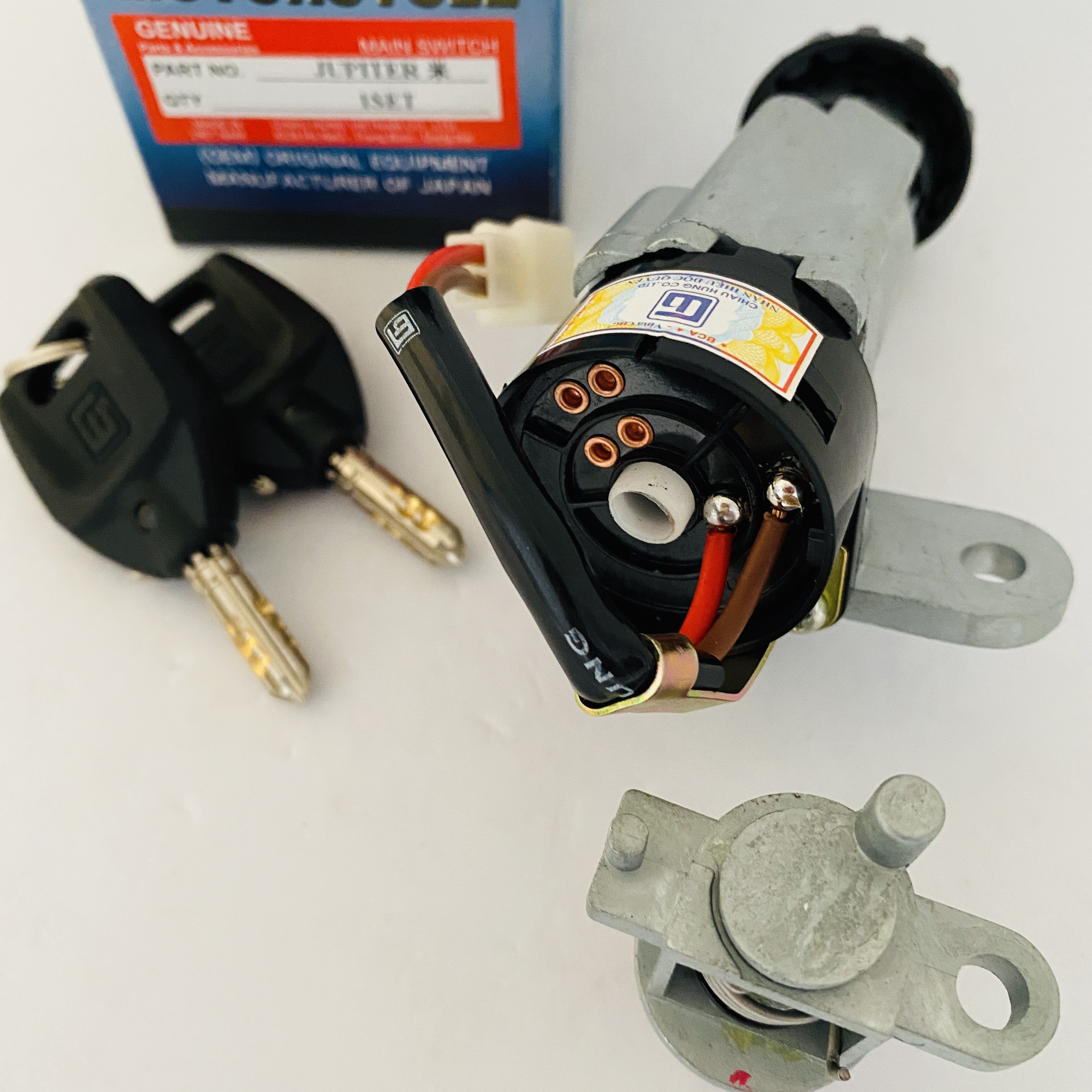 Ổ Khóa Từ 8 cạnh Yamaha Jupiter (2 Dây)