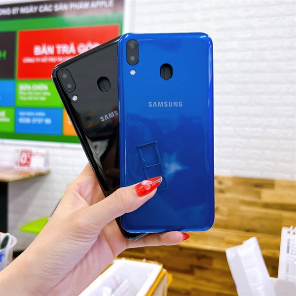 Bộ vỏ Samsung M20 zin nấu máy