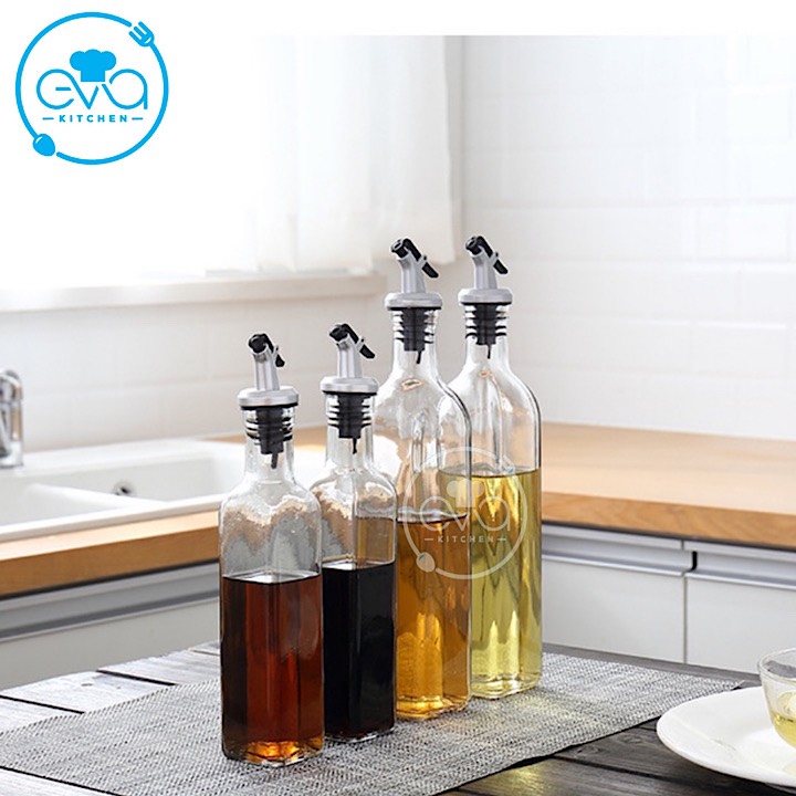 [HCM]Combo 4 Chai Thuỷ Tinh Vuông Rót Gia Vị Rót Dầu OiL Can Gồm 2 Chai 500 ml Và 2 Chai 250 Ml