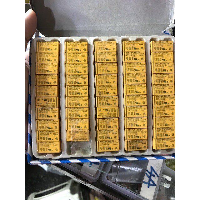 HOT-5 chiếc rơ le 12v 8 chân