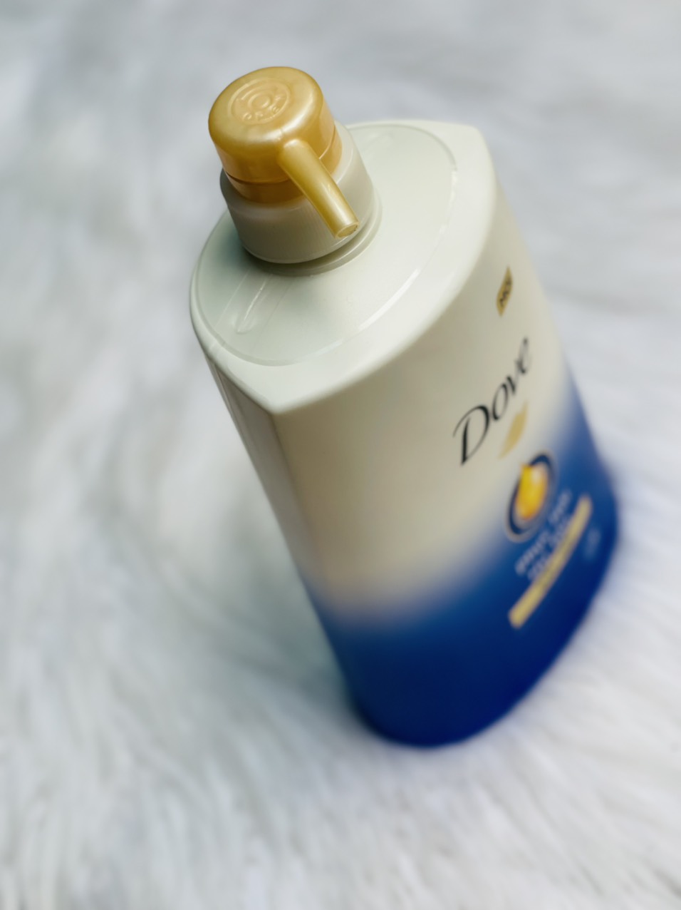 Dầu gội phục hồi hư tổn tóc Dove 854ml (880gr)