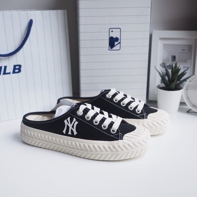 Giày Sục Sneaker Nữ  MLB mule Playball ( giày đạp gót MLB đen)